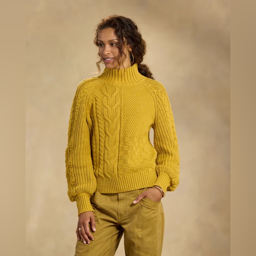 Sundance Haydn Turtleneck - Gold